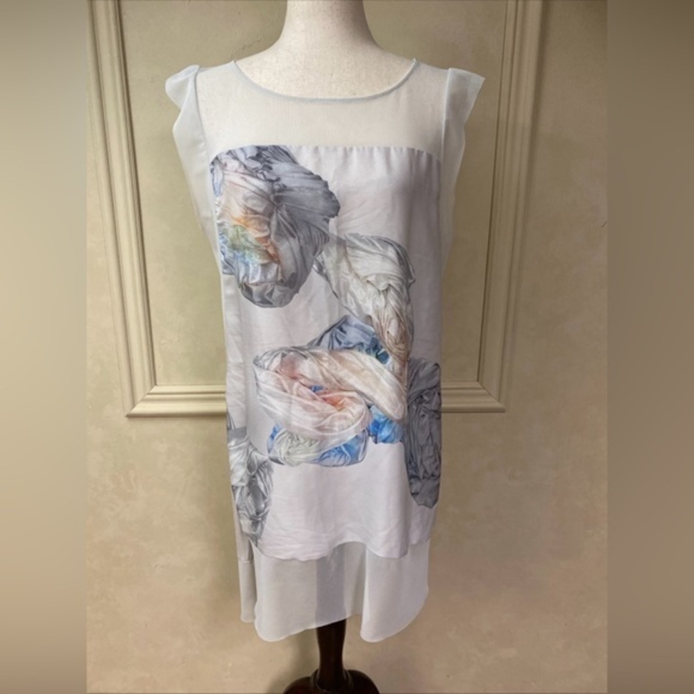 Zara Floral Semi Sheer Tunic Size Large